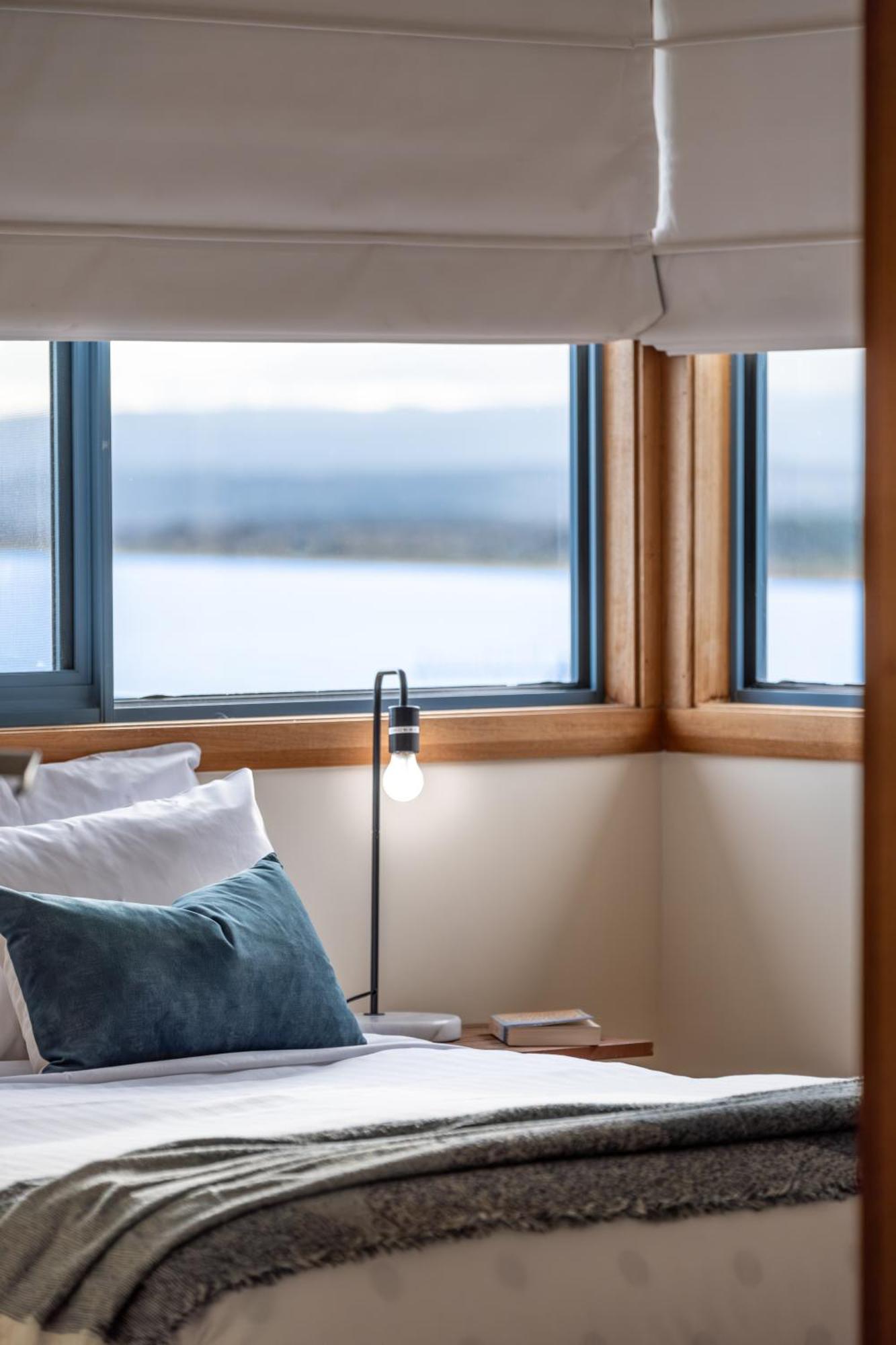 Waterline Holiday Home Coles Bay Bagian luar foto