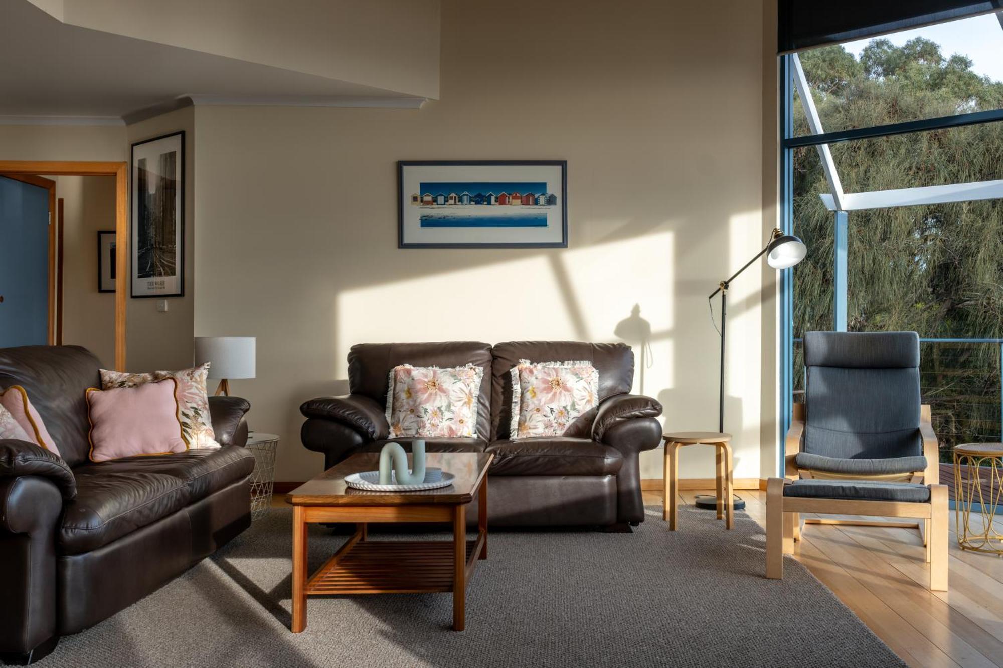 Waterline Holiday Home Coles Bay Bagian luar foto